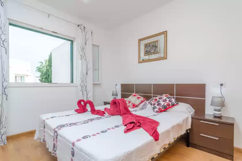 Holiday rentals in Villa pilar, Cala d'Or