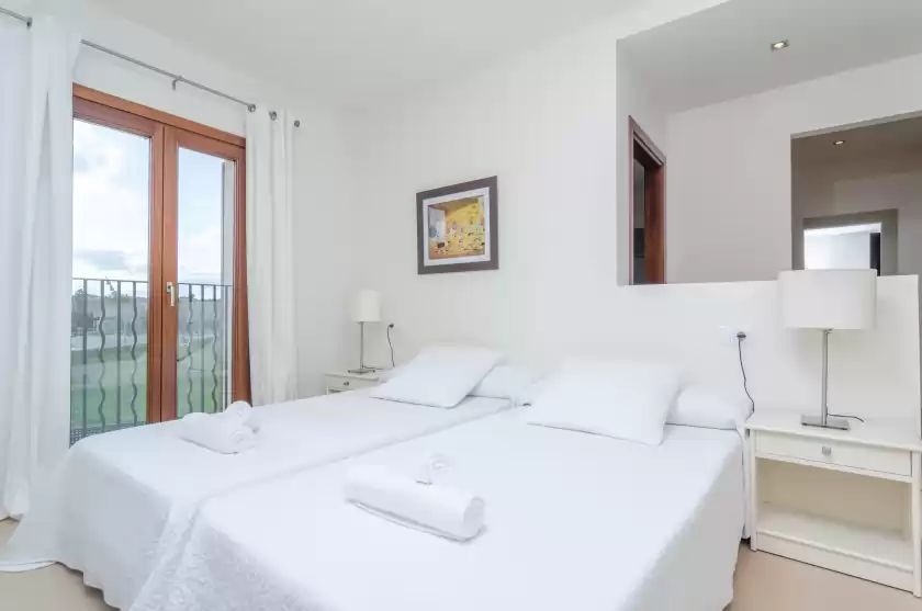 Holiday rentals in Llull, Son Carrió