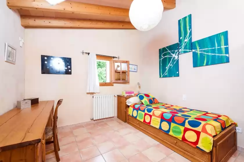 Holiday rentals in Can rovey, Inca