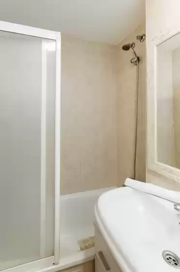 Holiday rentals in Vistahermosa, Grau i Platja