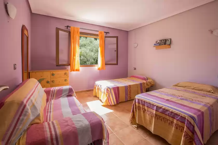 Holiday rentals in Casa llorenç, Cala Anguila-Cala Mendia