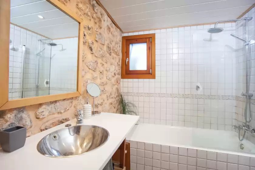 Holiday rentals in Ca ses bicis, Sineu