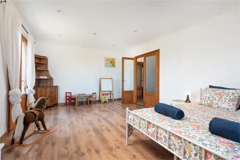 Holiday rentals in Can kalet, Costitx