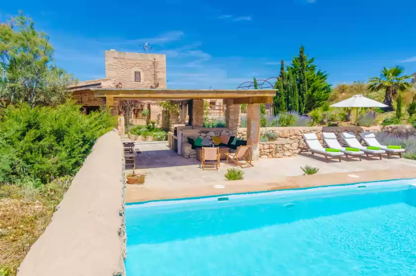 Holiday rentals in Villa es molí des trenc, Campos