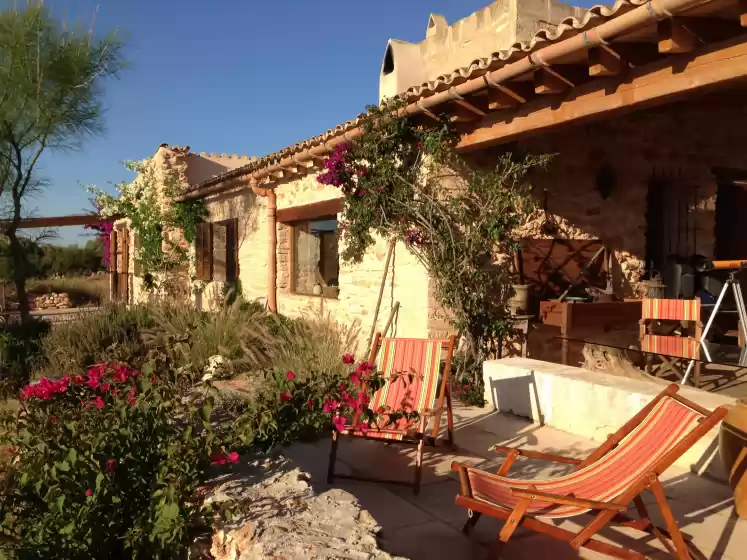 Holiday rentals in Villa es molí des trenc, Campos