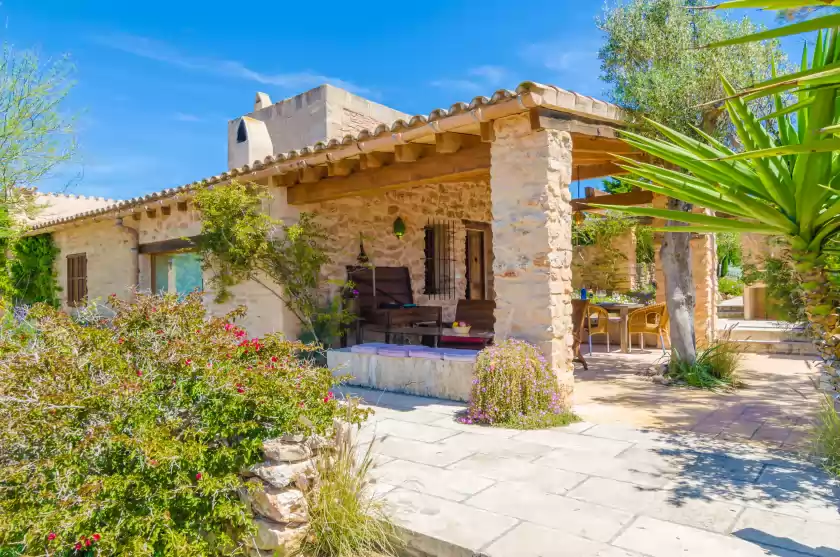 Holiday rentals in Villa es molí des trenc, Campos