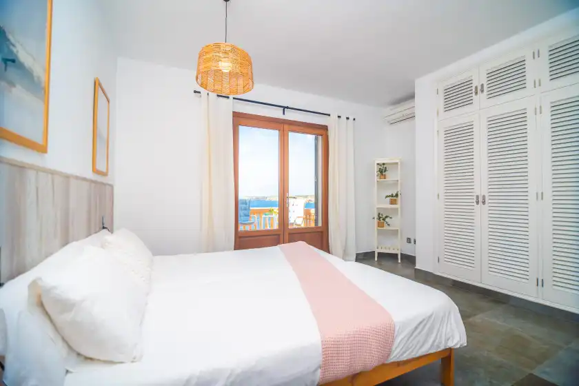 Ferienhaus auf Ses penyes rotges, (antes sa penya trencada), Portopetro