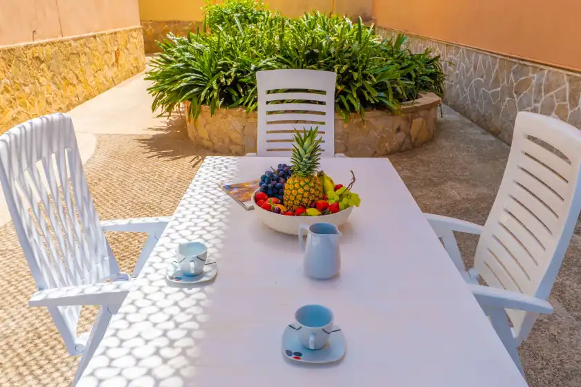 Holiday rentals in Can pedro ros, s'Illot-Cala Morlanda