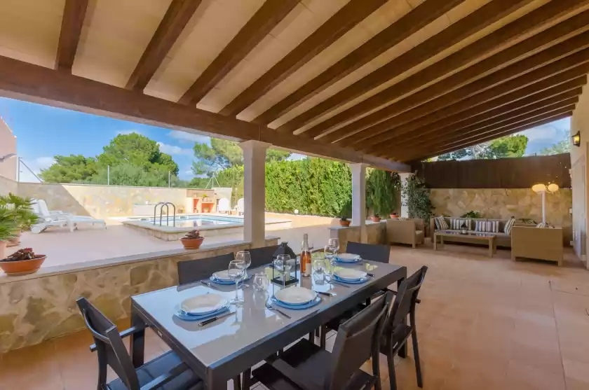 Holiday rentals in Villa gloria, Cala Pi