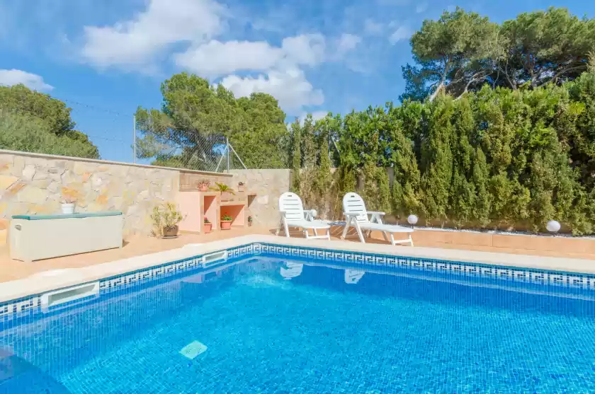 Holiday rentals in Villa gloria, Cala Pi