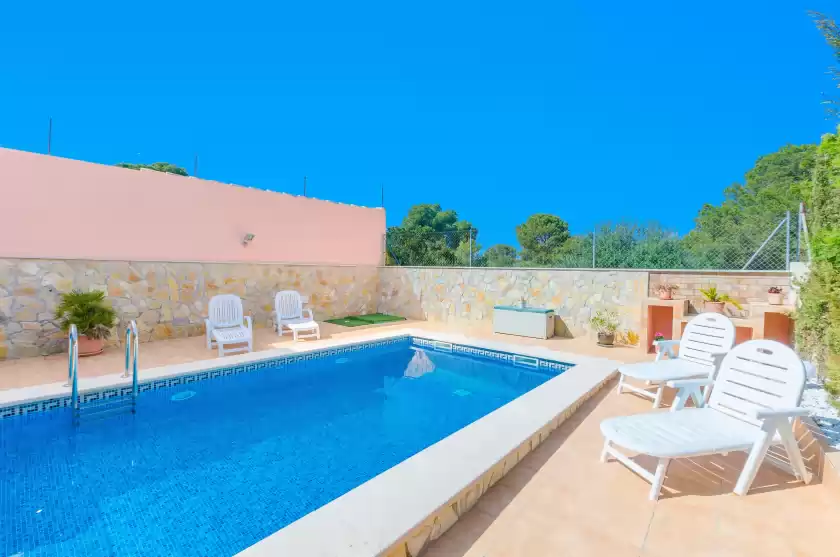 Holiday rentals in Villa gloria, Cala Pi