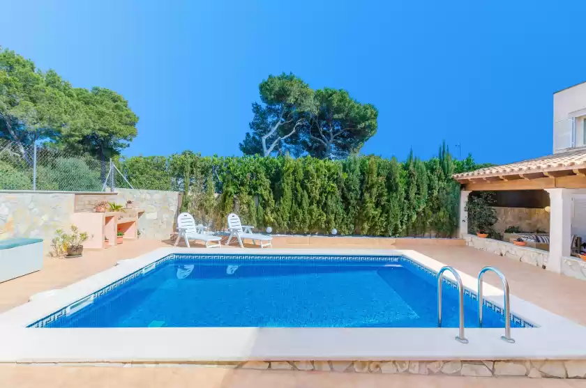 Holiday rentals in Villa gloria, Cala Pi