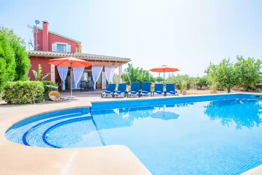 Holiday rentals in Cas rossinyol, Lloseta