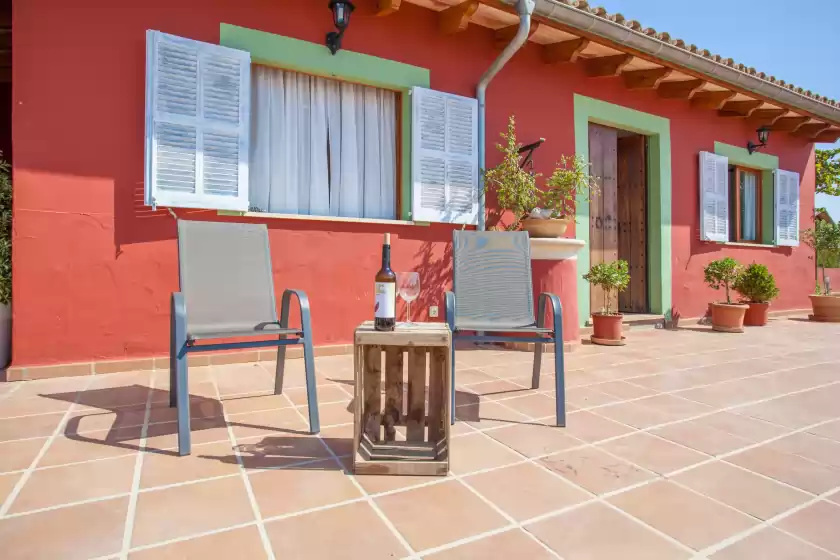 Holiday rentals in Cas rossinyol, Lloseta