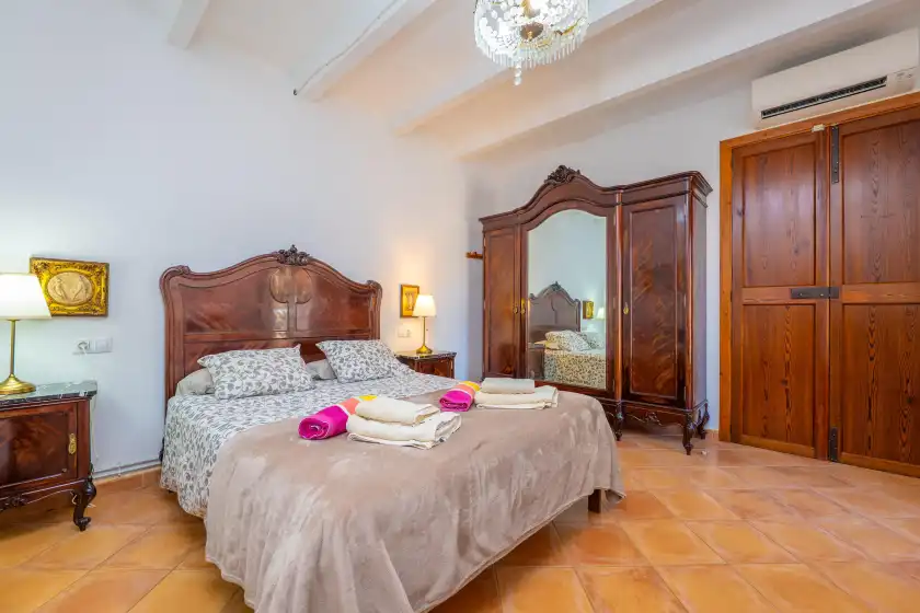 Holiday rentals in Son vanrell (campos), Campos