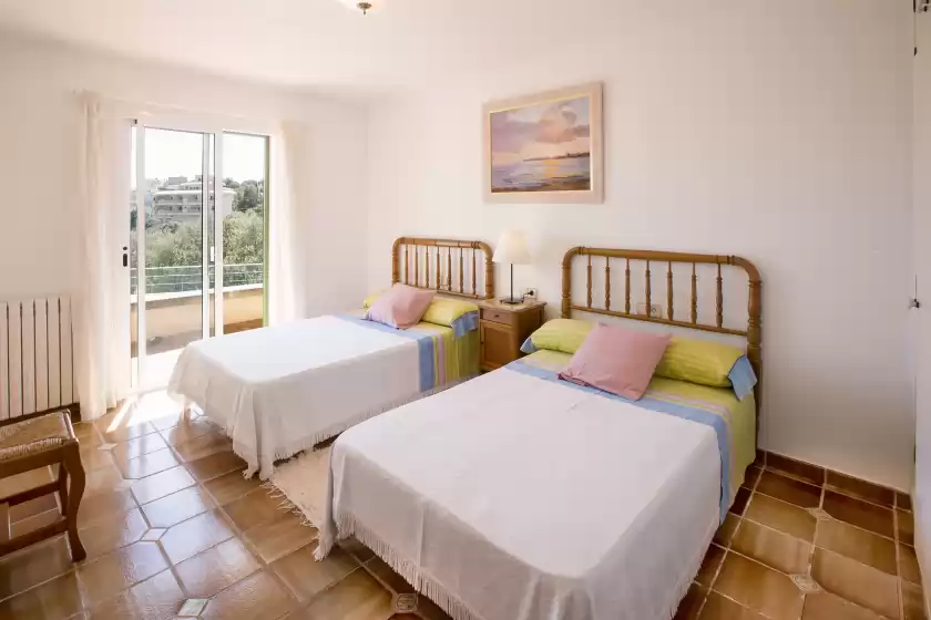 Holiday rentals in Selegueret, Portopetro