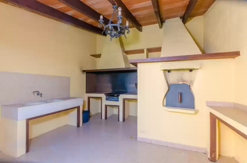 Holiday rentals in Can fusteret (claravall), Inca