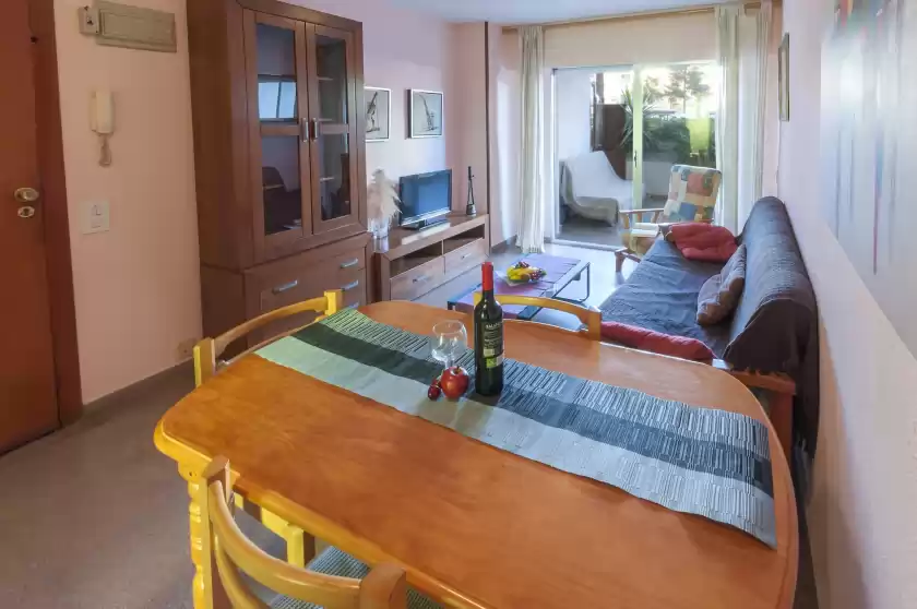Ferienhaus auf Meraki, Grau i Platja