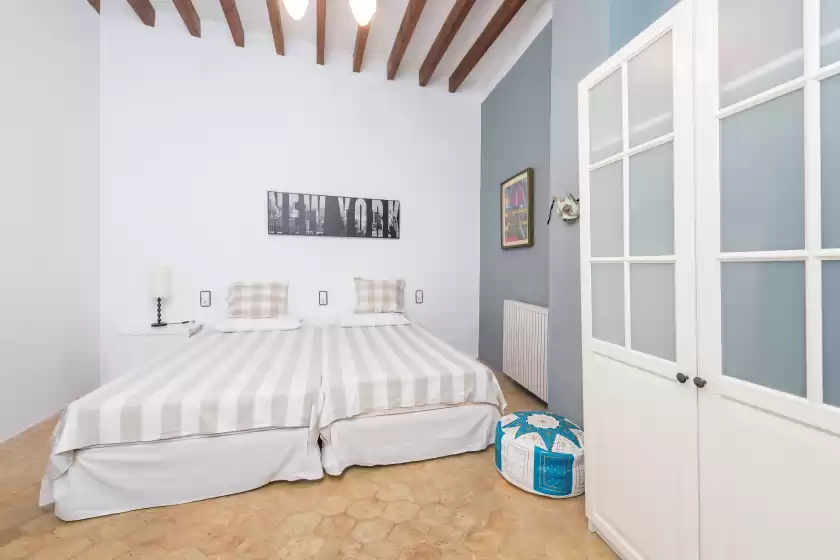 Holiday rentals in Gabriel bonafé sastre, Alaró