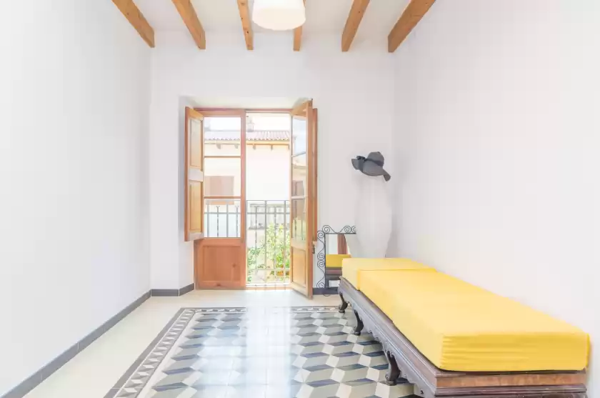 Holiday rentals in Casa canals, Mancor de la Vall