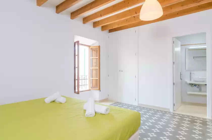 Holiday rentals in Casa canals, Mancor de la Vall