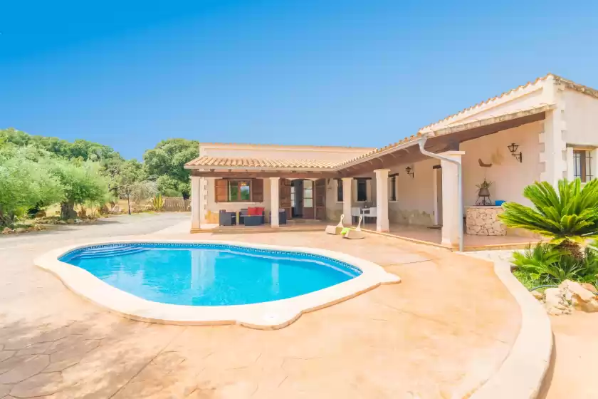 Holiday rentals in Son pere genet, Búger