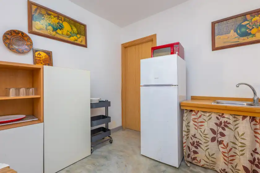 Holiday rentals in Sa marina (covamarina), ses Covetes