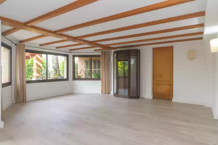 Holiday rentals in Villa marjals, Muro
