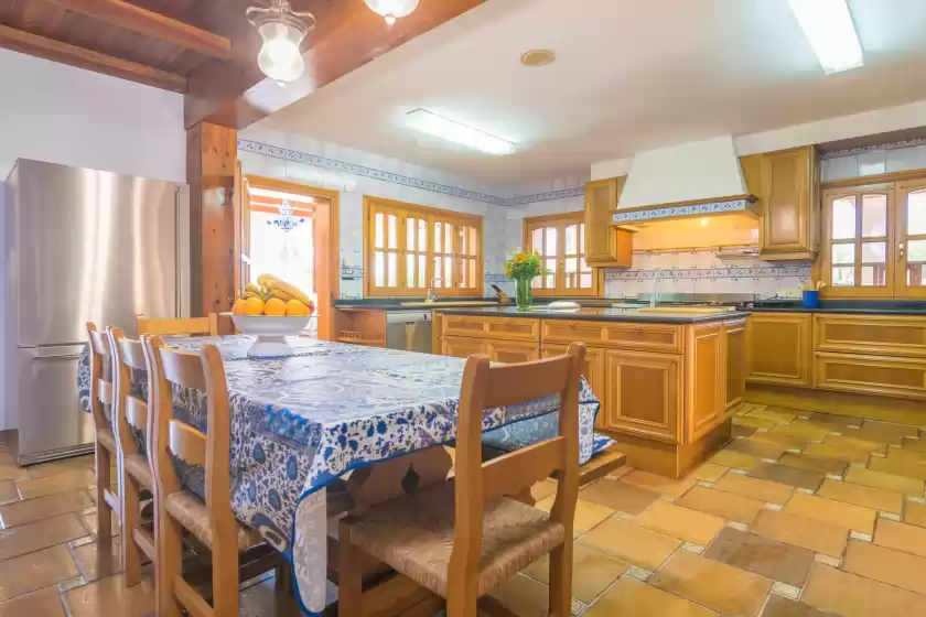 Holiday rentals in Villa marjals, Muro