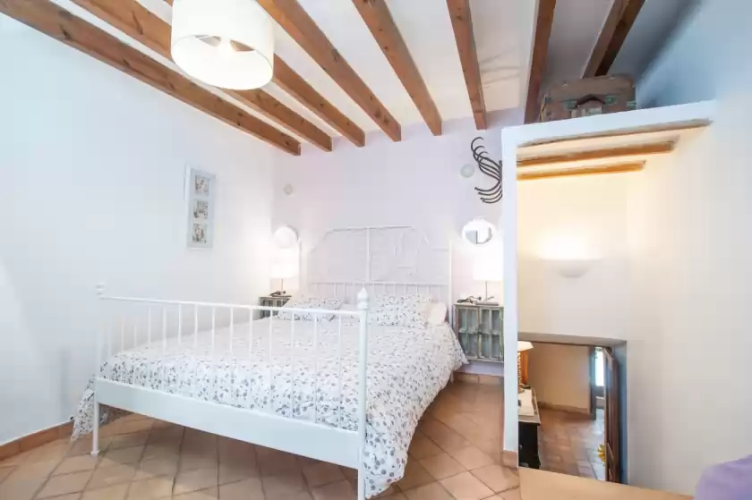 Holiday rentals in Can farré, Moscari