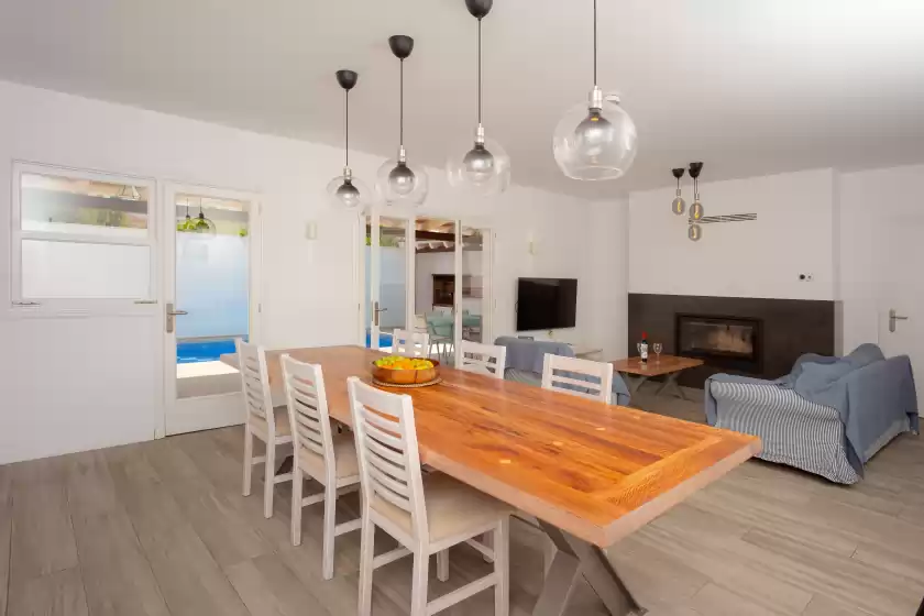 Holiday rentals in Sestanyolet, s'Estanyol de Migjorn