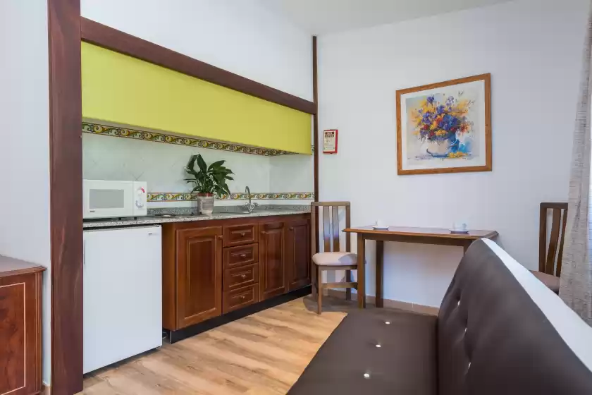 Holiday rentals in Monnaber nou-apartamento suite, Campanet