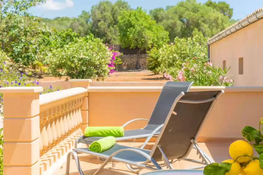 Holiday rentals in Can tomeu (ses salines), ses Salines