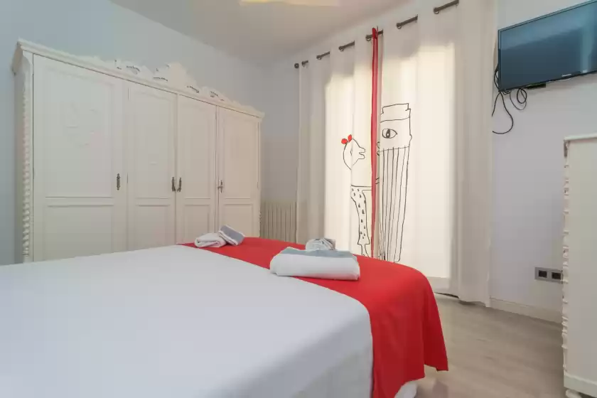 Holiday rentals in Mafloras luxury&beach apartame, Cala Millor