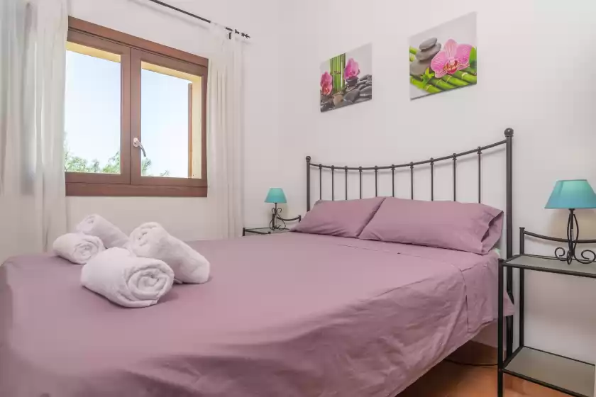 Holiday rentals in Es turo 10, Campos