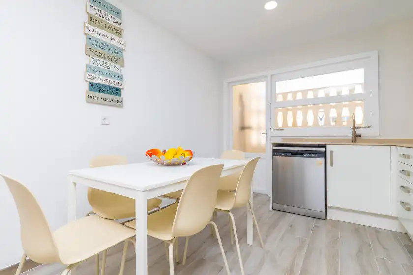 Holiday rentals in Pdm ca'n nofre, Platja de Muro