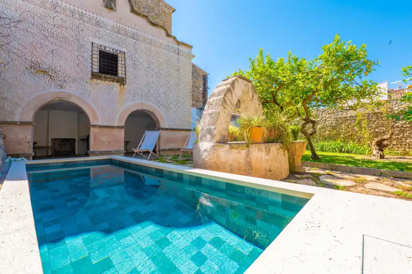 Holiday rentals in Josep sanxo de la jordana 12