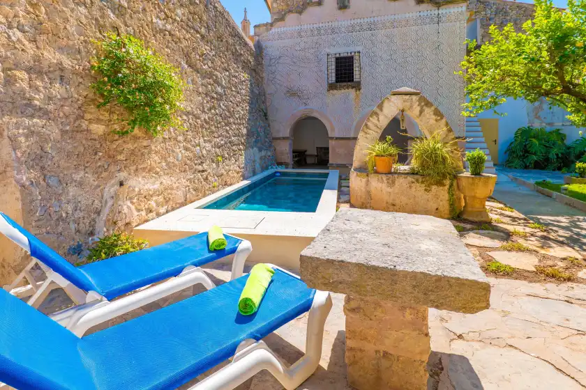 Holiday rentals in Josep sanxo de la jordana 12, Artà