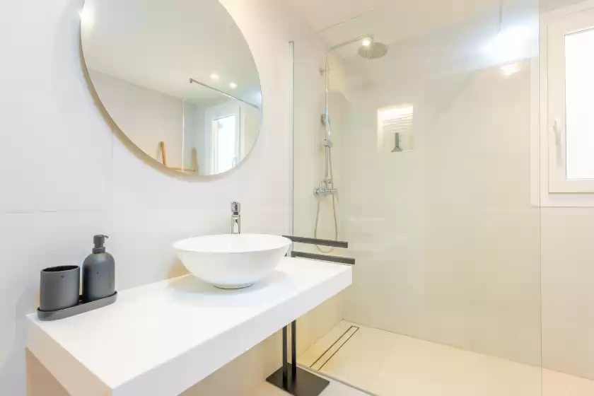 Ferienhaus in Barca trencada, es Cap des Moro