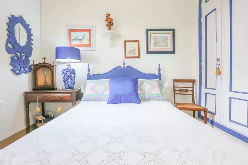 Holiday rentals in Casa azul - suite azul - adults only, Aljaraque