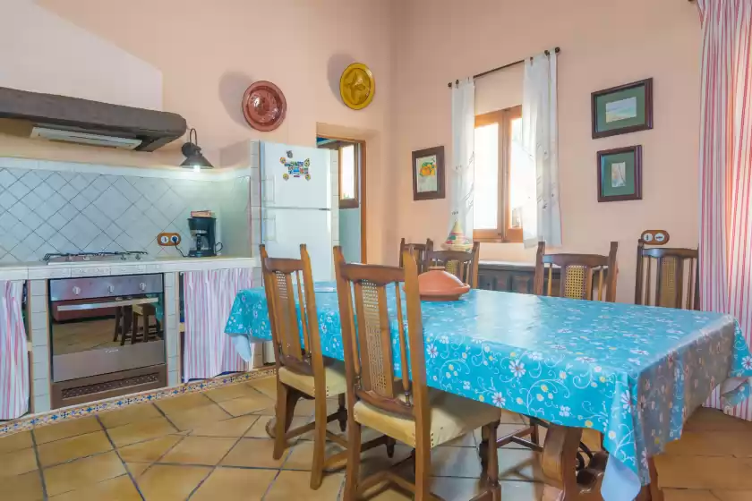 Holiday rentals in Liatris, Maria de la Salut