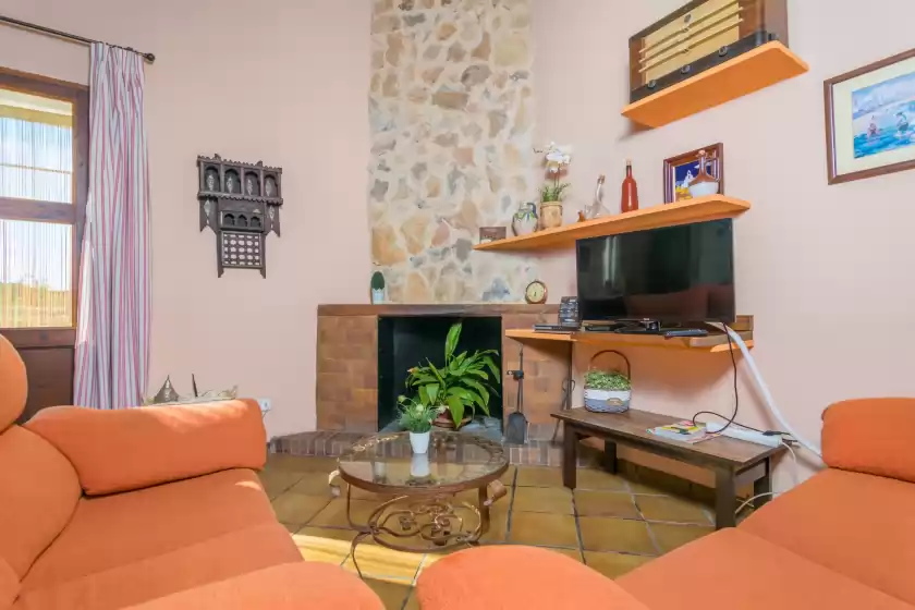 Holiday rentals in Liatris, Maria de la Salut