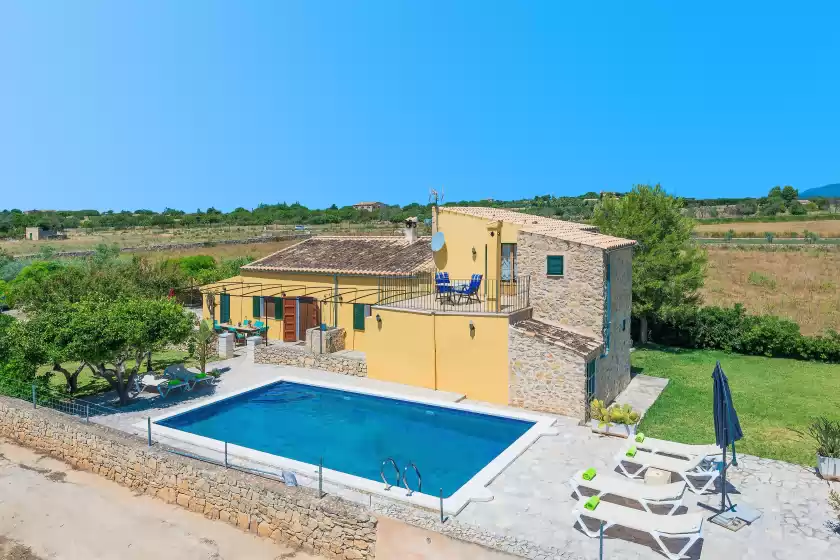 Holiday rentals in Liatris, Maria de la Salut