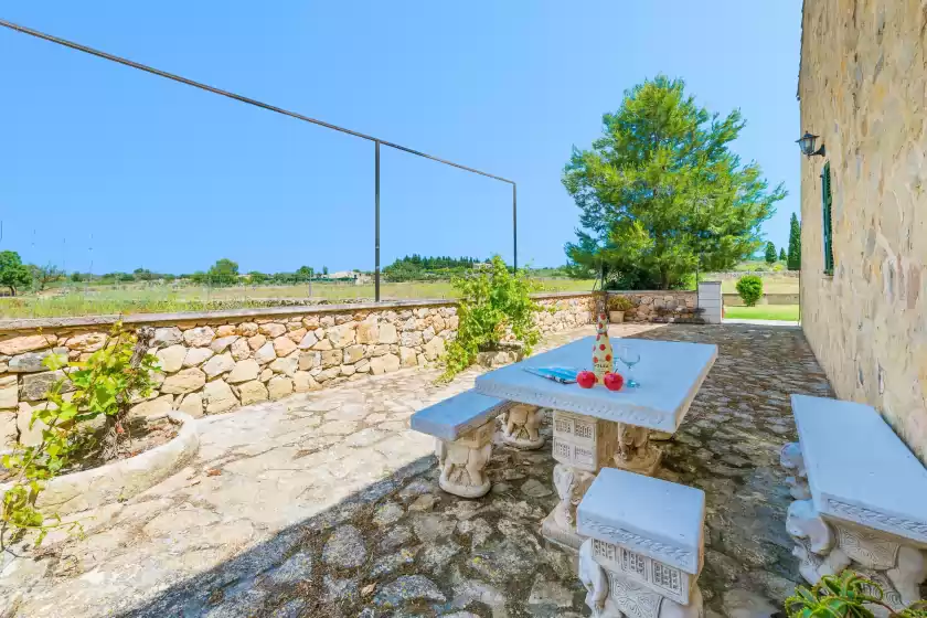 Holiday rentals in Liatris, Maria de la Salut