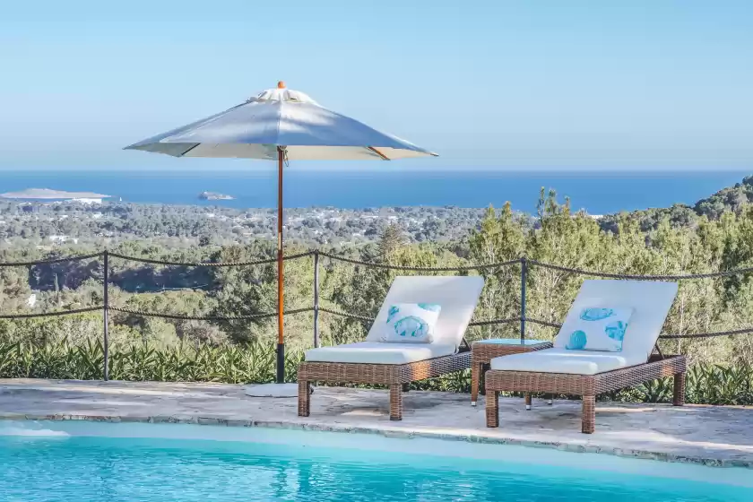 Holiday rentals in Ca'na calma, Sant Llorenç de Balàfia