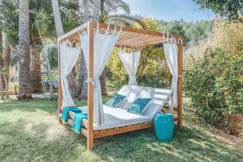 Holiday rentals in Ca'na calma, Sant Llorenç de Balàfia