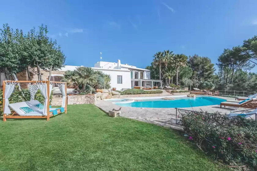 Holiday rentals in Ca'na calma, Sant Llorenç de Balàfia