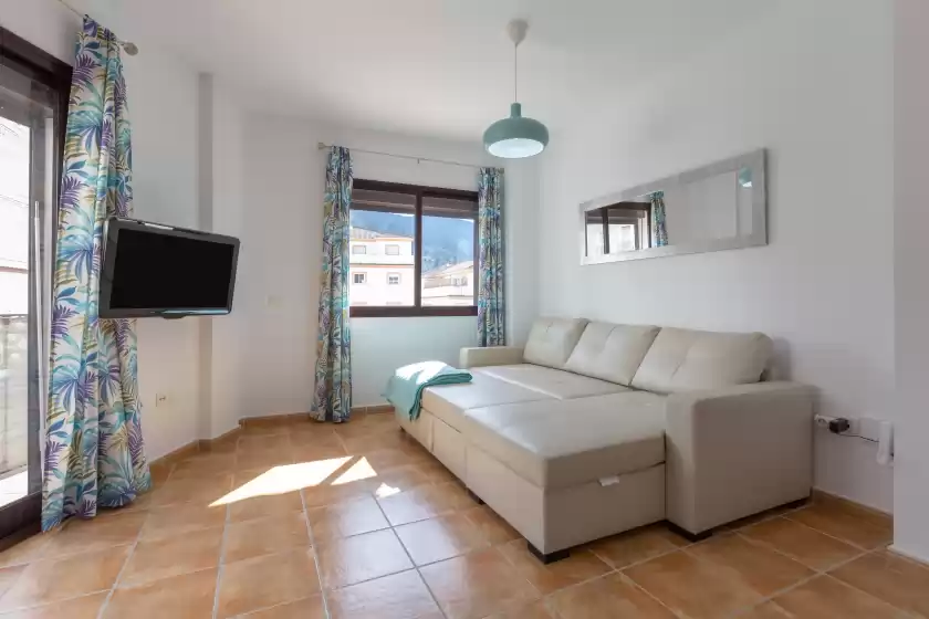 Holiday rentals in Tolox 1, Tolox