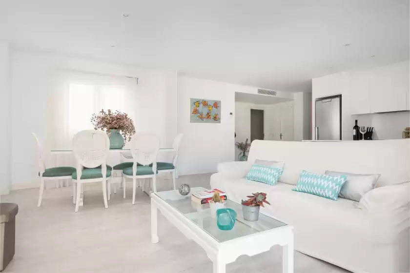 Holiday rentals in Can picafort - pizarro, Can Picafort