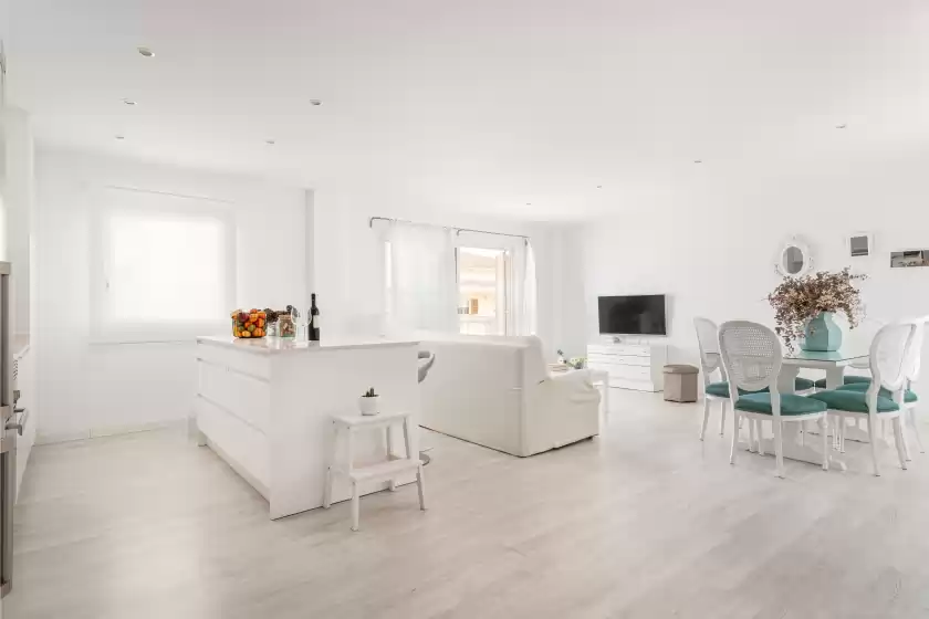 Holiday rentals in Can picafort - pizarro, Can Picafort